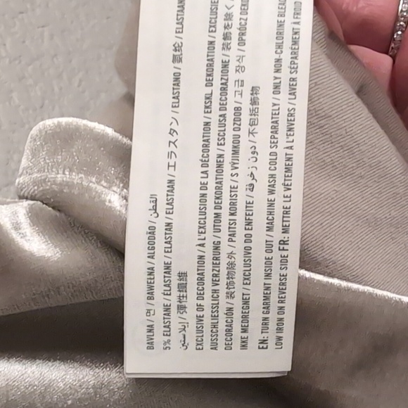 A&F Paloma Sleeveless Velvet Stretch Champagne Top - Picture 4 of 5